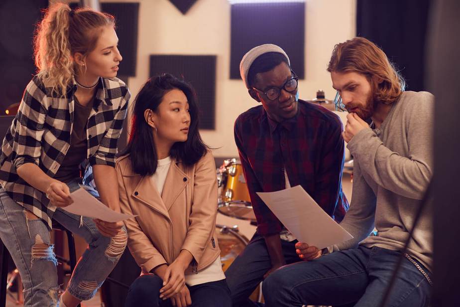 Collaborate With Other Musicians Is Essential For Your Success: 7 Tips To Help You!
